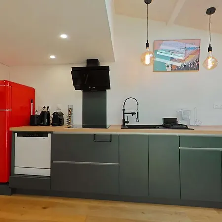 Maison 2 Pieces A 600m De La Avec Parking Prive - Fr-1-224a-77 Ferienhaus *